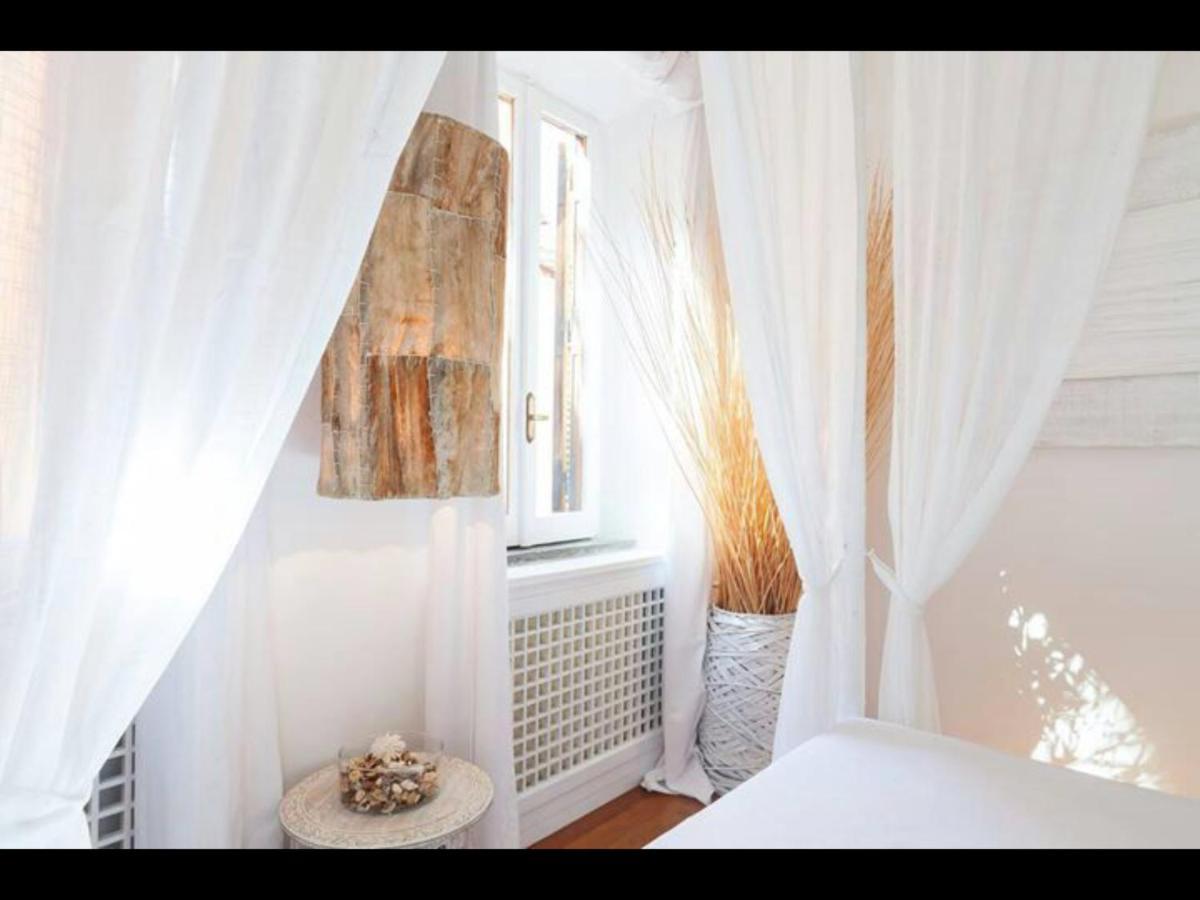 דירות רומא Piazza Navona Luxury 6 People מראה חיצוני תמונה